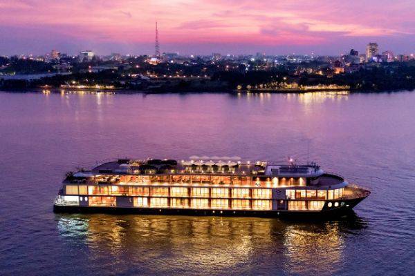 Cruise from Vietnam to Cambodia