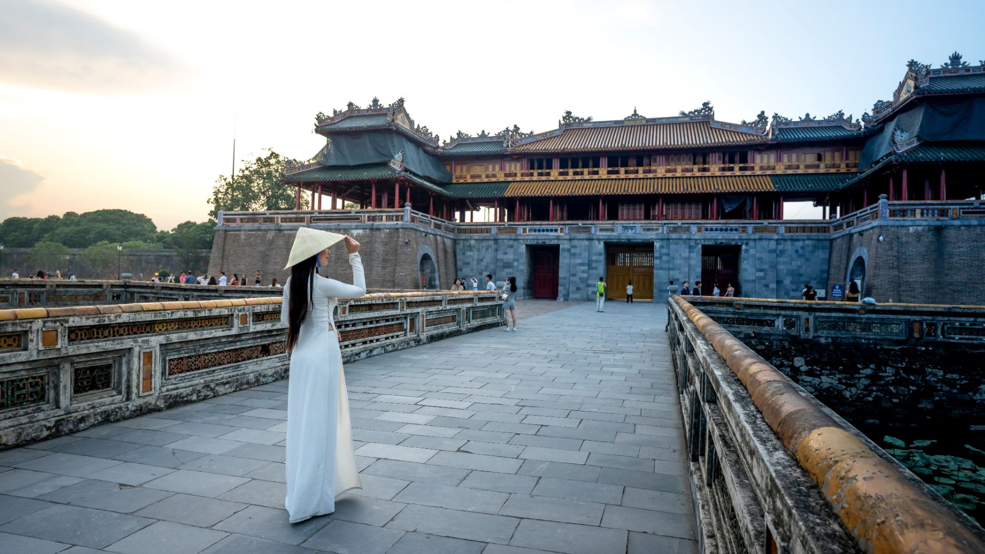  Tropicana Travel Team