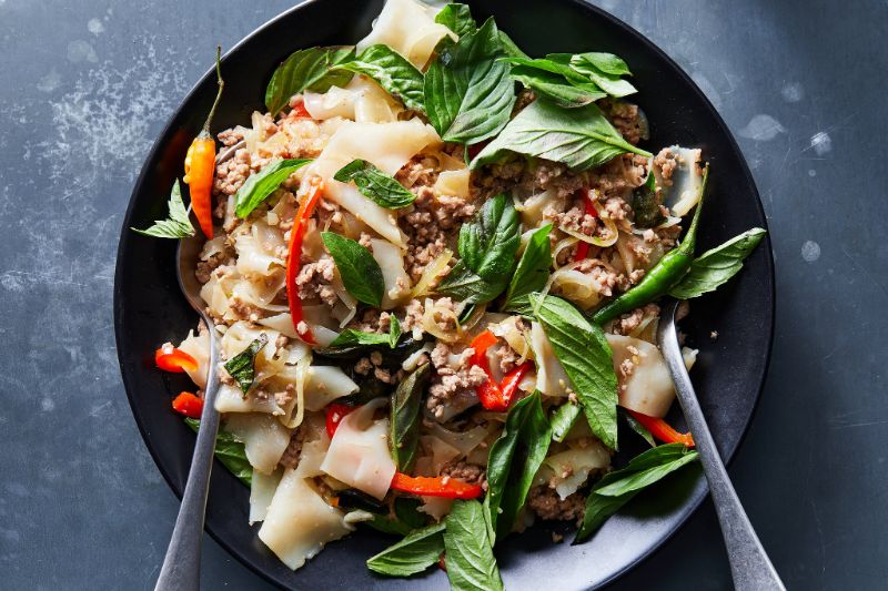thailand drunken noodles Pad Kee Mao